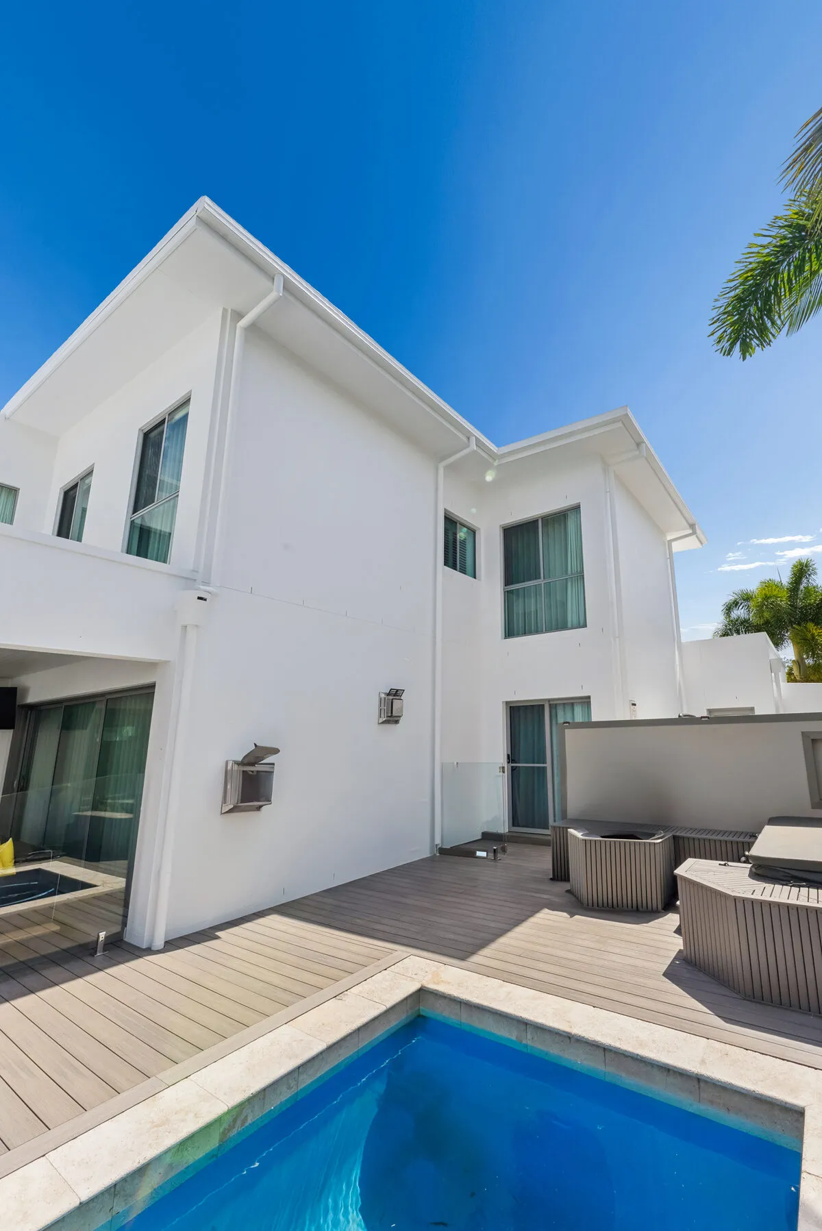 Modern Residence